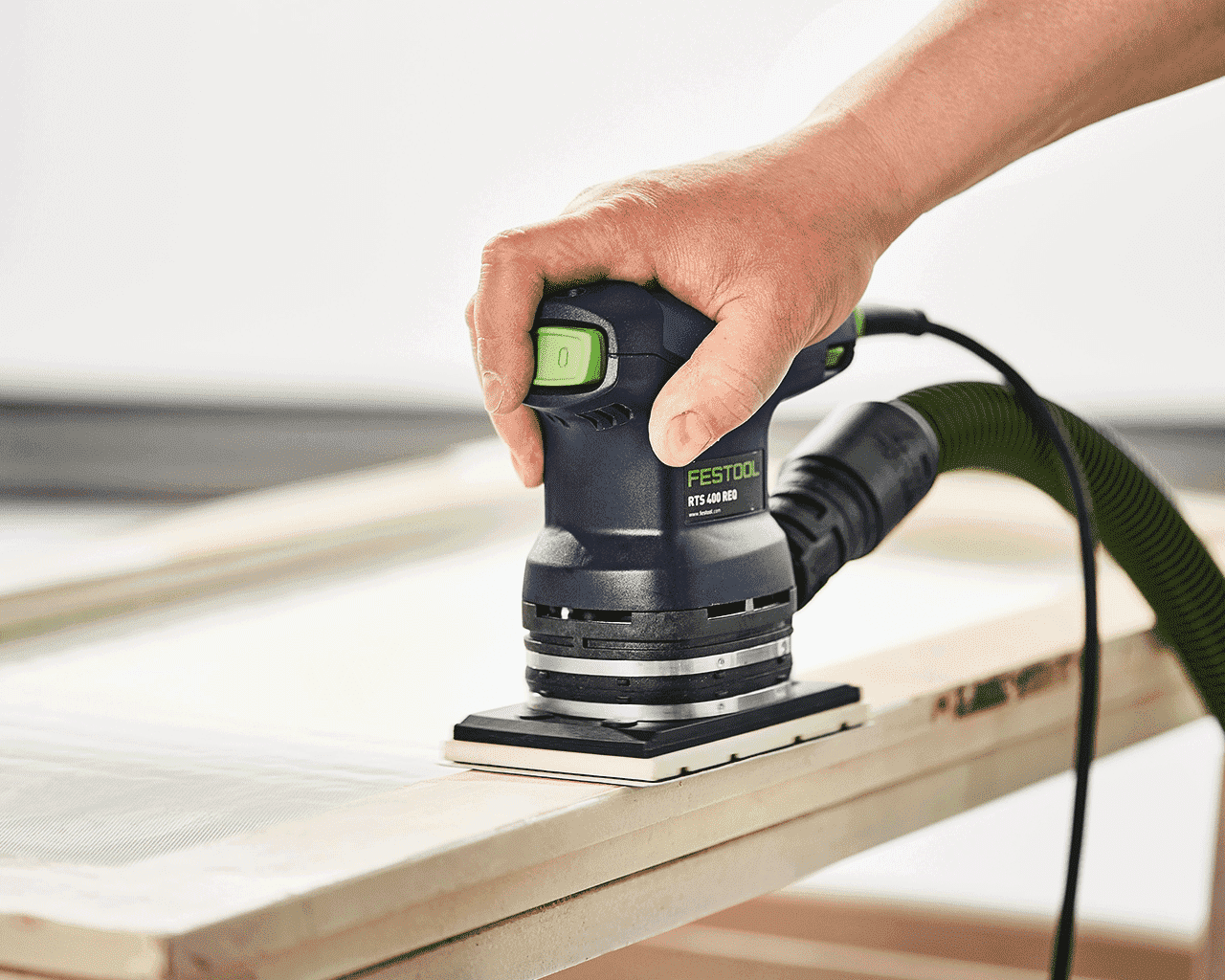 Festool RTS 400 REQ 1/4 Sheet Orbital Sander