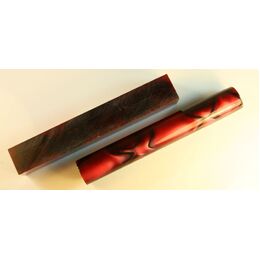 010 - Carmine with black lines