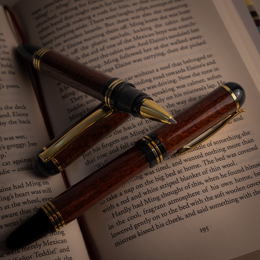 Bromello Gifting Set – With Deluxe Pen Case