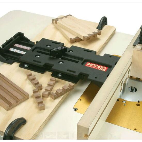 INCRA Original Jig with 1-hour Instructional DVD (IJ32)