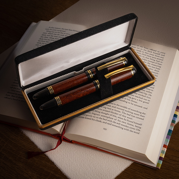 Bromello Gifting Set – With Deluxe Pen Case